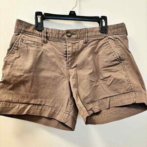 Old Navy Brown Low-Rise Shorts Size:6